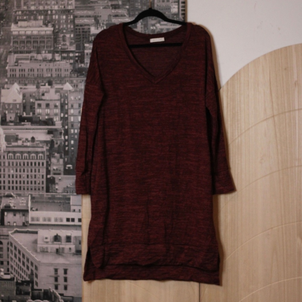 NWOT Reb & J V-Neck Longsleeve Sweater dress/tunic w Pockets Heathered Burgundy